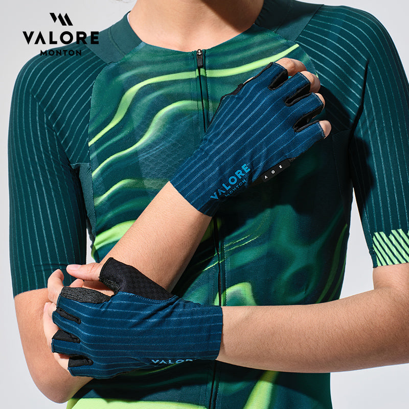 bicycle gloves