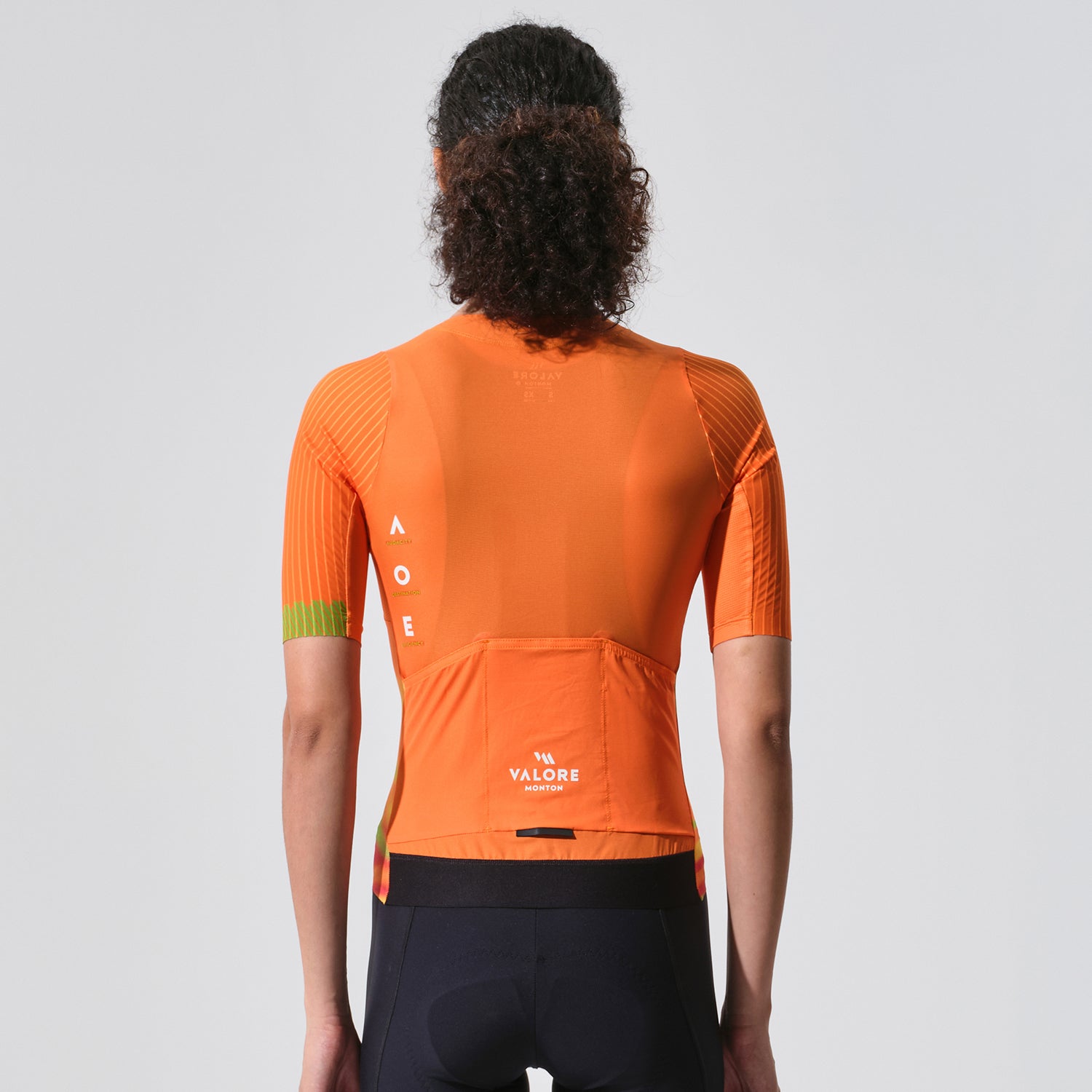 orange cycling jersey