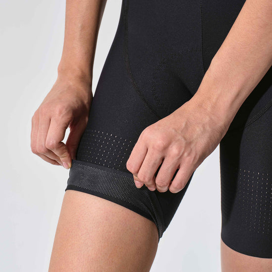 black cycling bib shorts