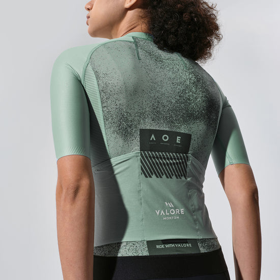 green cycling jersey